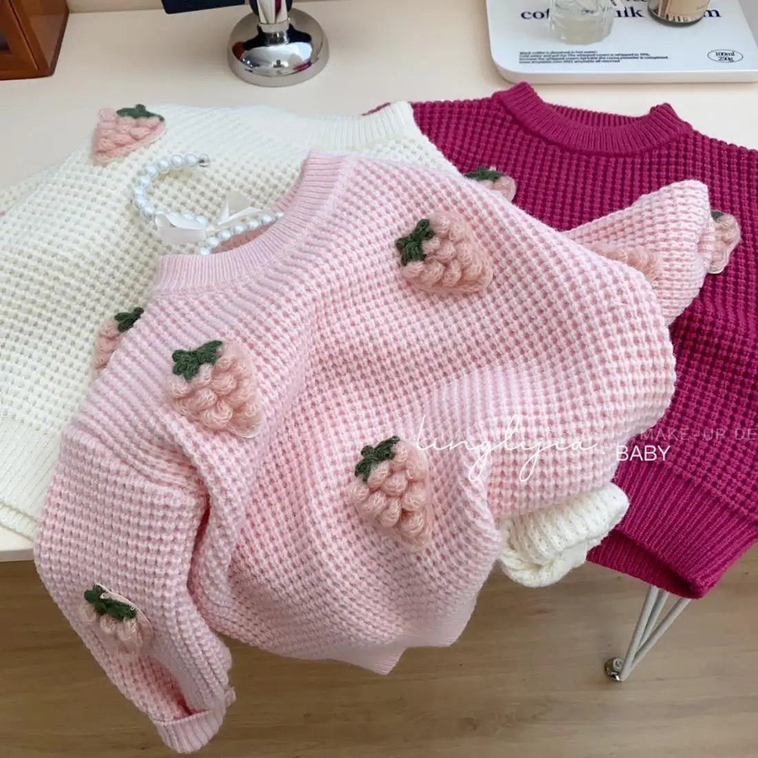 STRAWBERRY PULLOVER