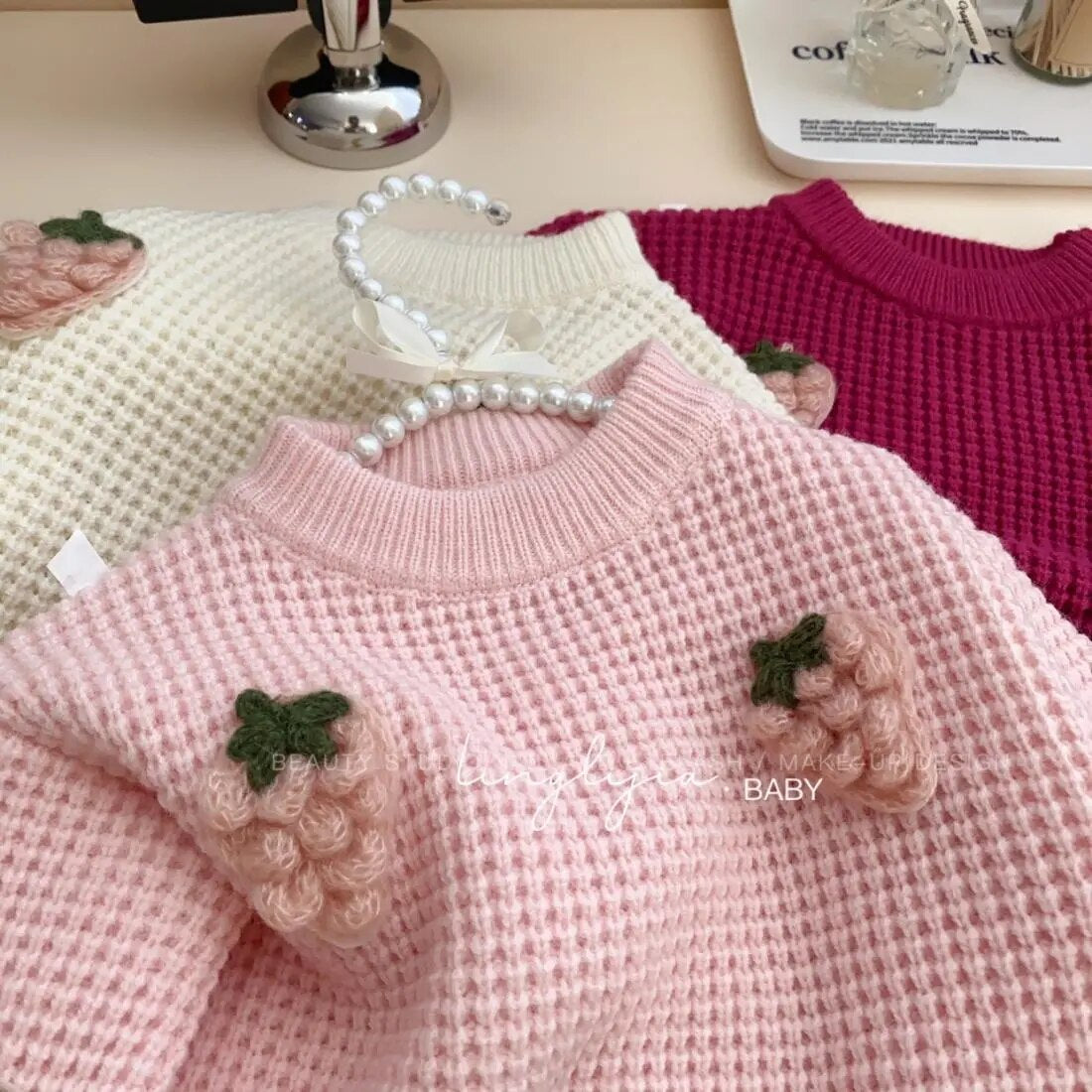 STRAWBERRY PULLOVER
