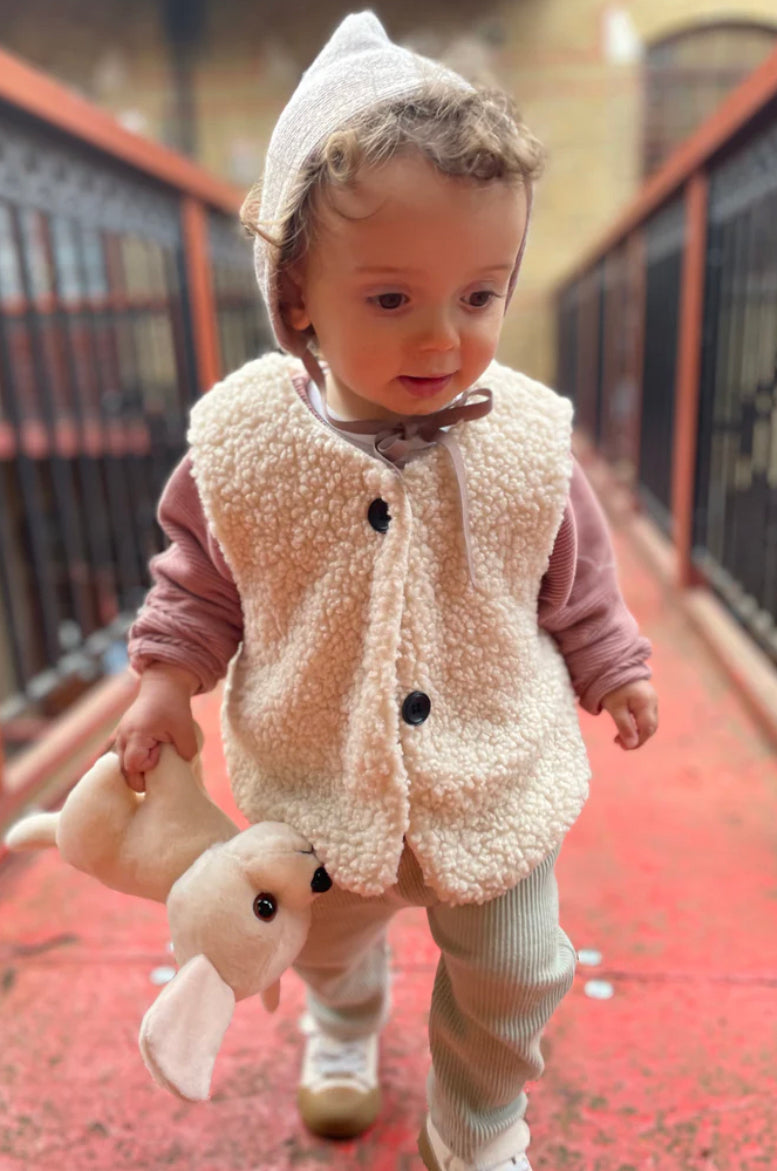 Faux shearling vest | cream
