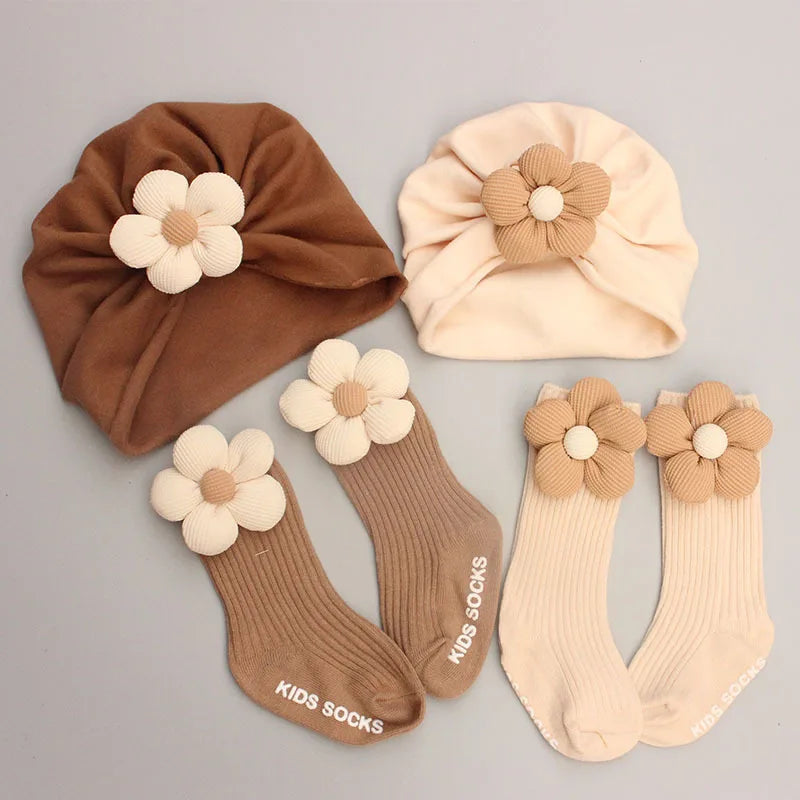 FLOWER HAT &amp; SOCK SET