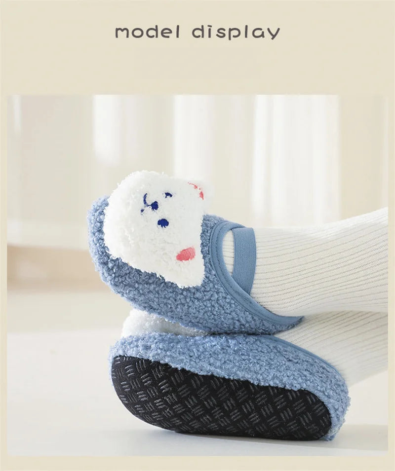 Non-Slip Baby Sock Shoes - Fuzzy Bear