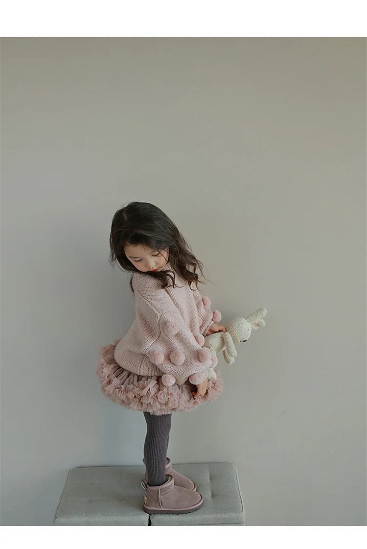 HEART SWEATER