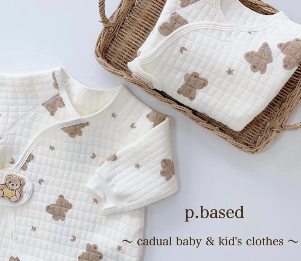 CREAM MOON &amp; STAR TEDDY PRINT ROMPER