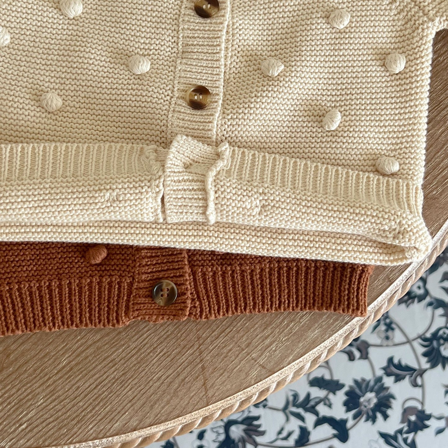 POM BUTTON UP CARIDGAN