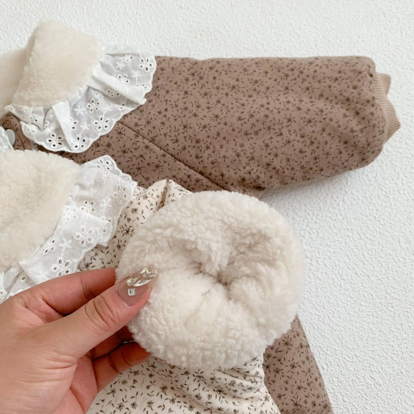 FLORAL FLEECE THICKEN BABY JUMPSUIT Öl